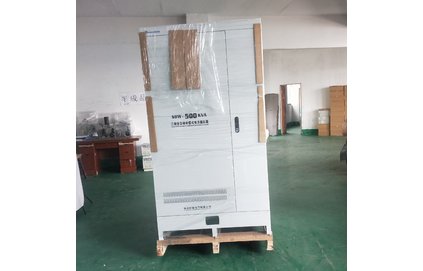 三相高精度穩(wěn)壓器